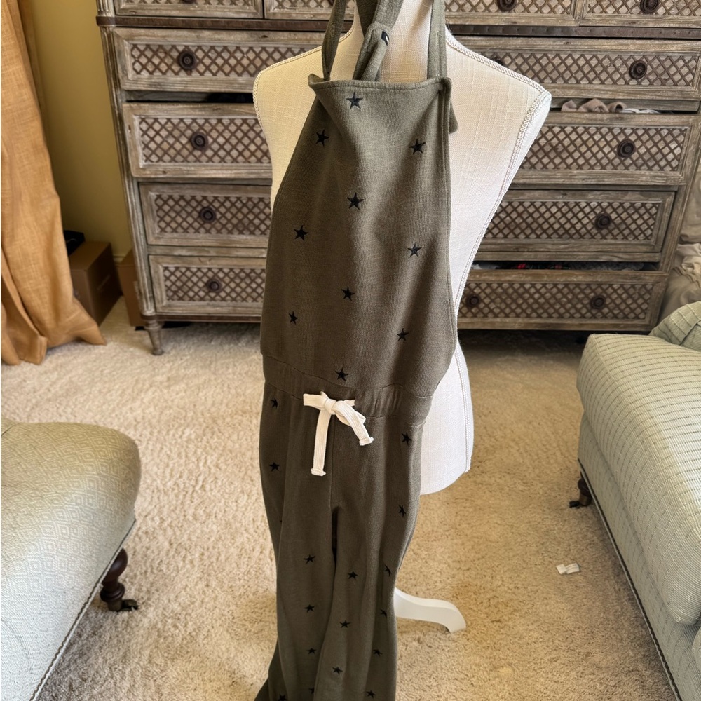 Star-Patterned Olive Jumpsuit Monro - image 1